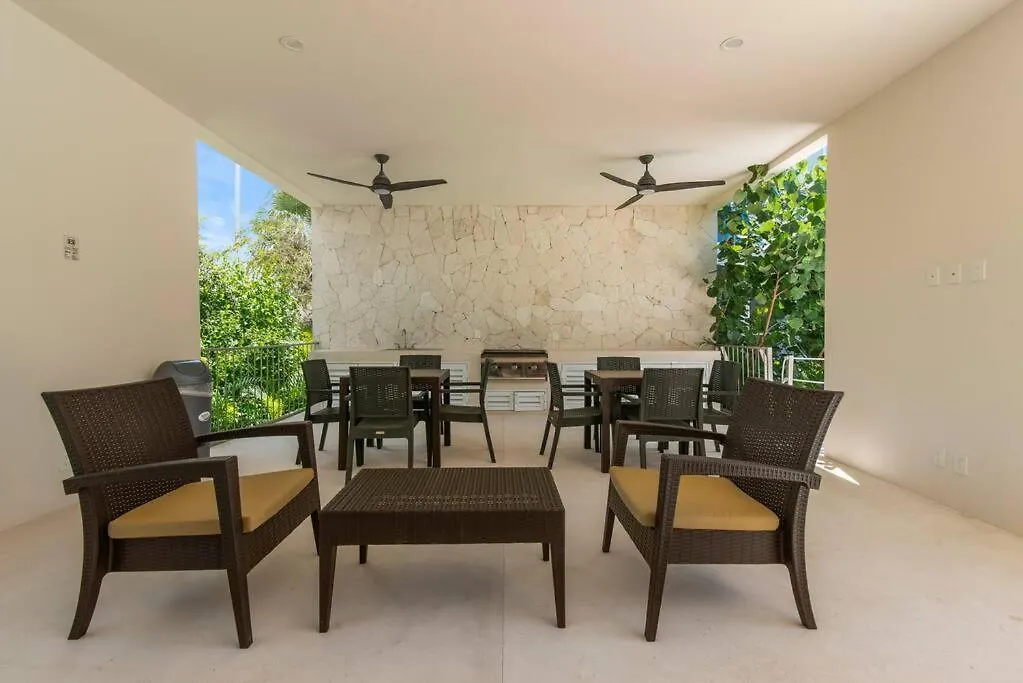 Sunrise Serenity Jacuzzi W Ocean View Beach Access 7 Rooftops Pools Akumal Mexikó